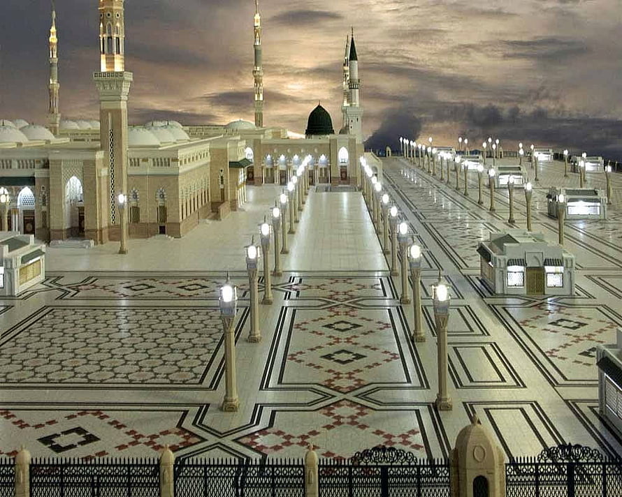 Grand Mosque Courtyard at Dusk with Ornate Tilework and Illuminated Minarets HD wallpaper