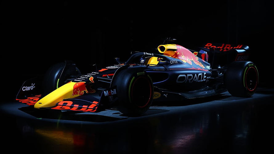 Red Bull Racing Oracle RB18 Formula 1 Car in Dark Studio Setting HD wallpaper