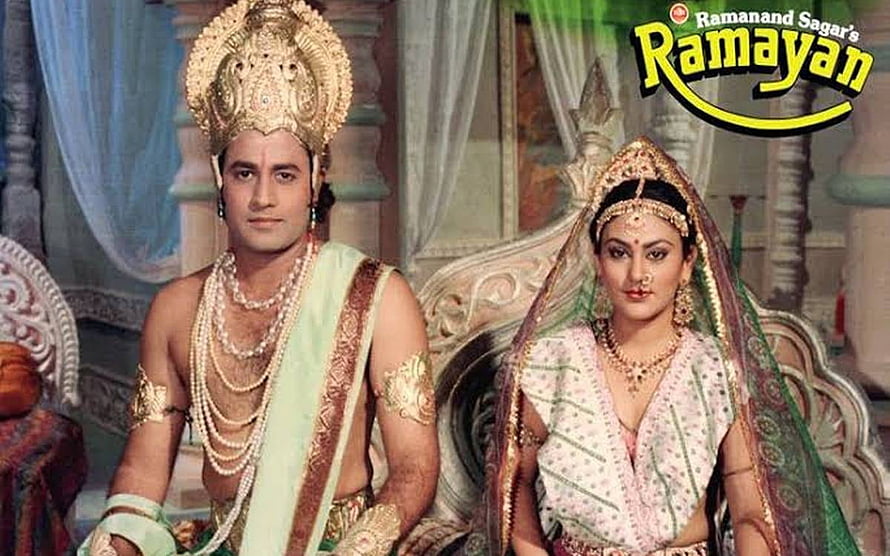 Ramanand Sagar's Ramayan: Prince Rama and Sita in Royal Palace Attire HD wallpaper