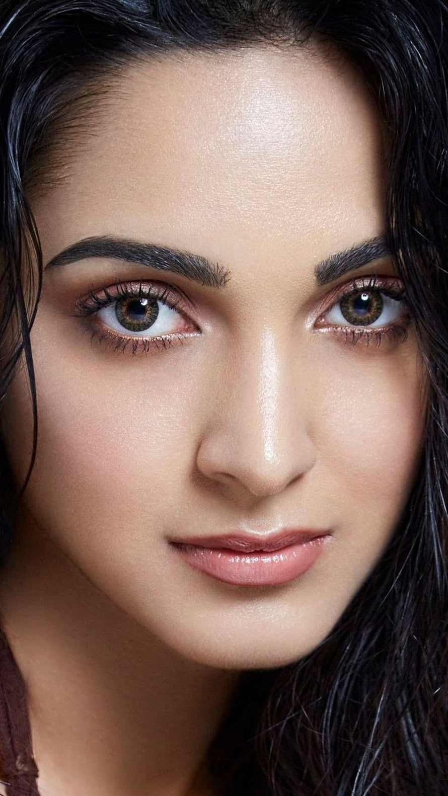 Kiara Advani Close-Up Portrait with Dark Hair and Brown Eyes HD phone wallpaper