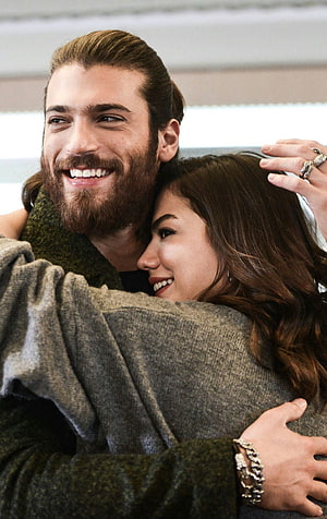 Can and Sanem from Erkenci Kus sharing a warm and affectionate embrace HD phone wallpaper