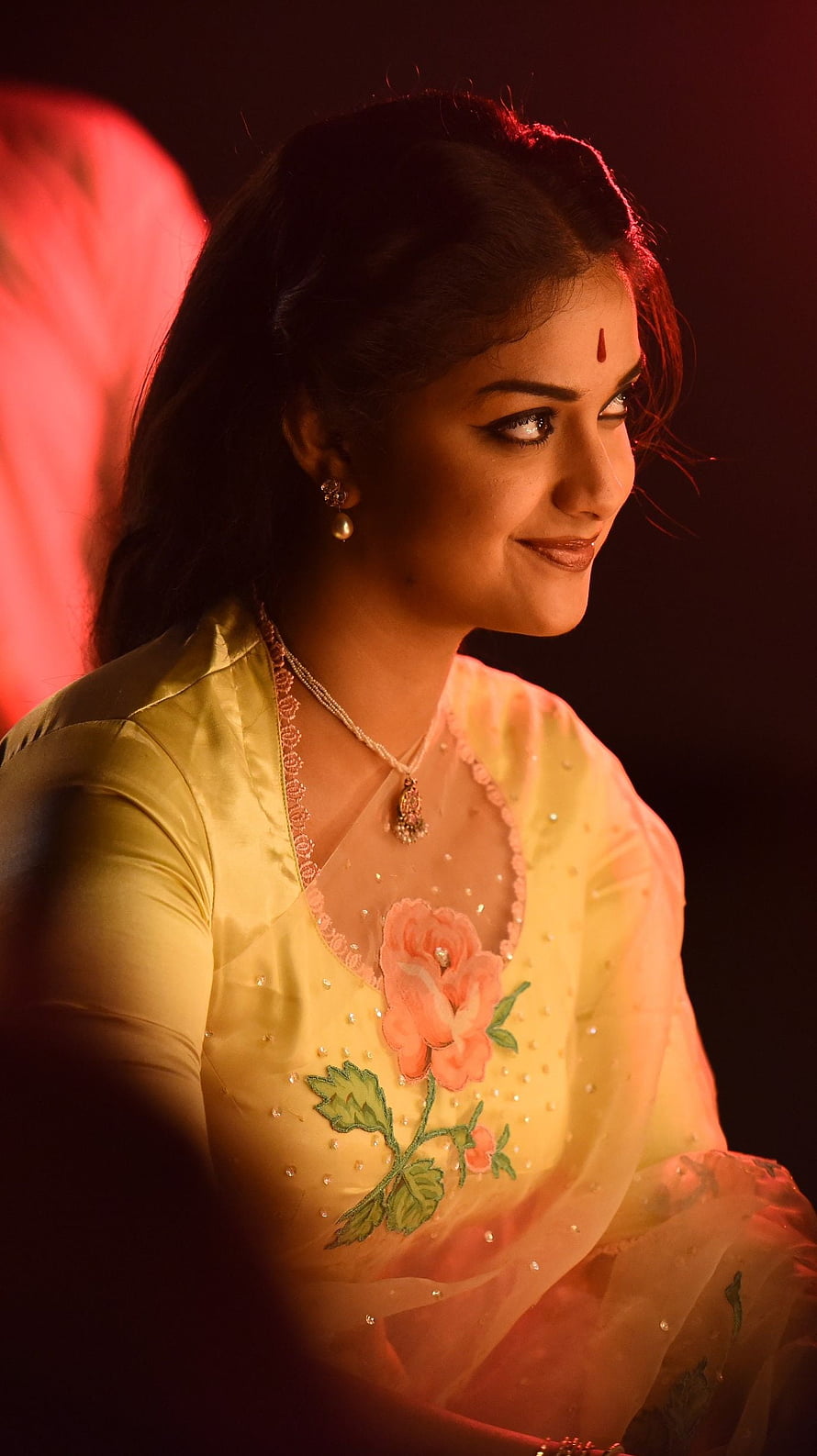 Keerthi Suresh in Traditional Yellow Saree with Floral Embroidery and Jewelry HD phone wallpaper