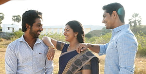 Sivappu Manjal Pachai Movie Still Featuring Three Characters in a Sunlit Field HD wallpaper