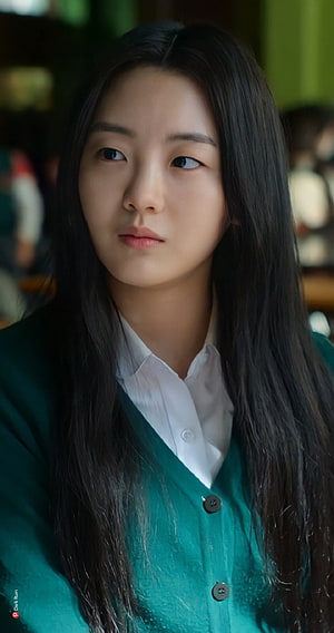 Kim Nam-ra from All of Us Are Dead in a teal cardigan and white shirt HD phone wallpaper