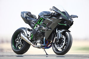 Kawasaki H2R Superbike with Green Frame and Carbon Fiber Bodywork HD wallpaper