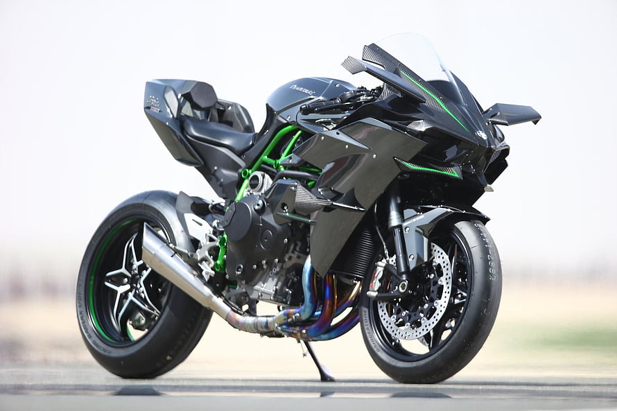 Kawasaki H2R Superbike with Green Frame and Carbon Fiber Bodywork HD wallpaper
