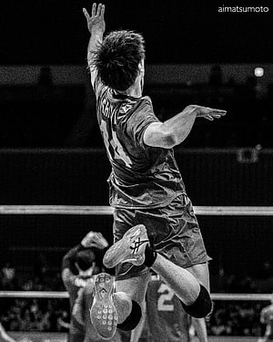 Yuki Ishikawa Volleyball Player Mid-Air Spike Action Shot HD phone wallpaper
