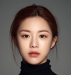 Go Yoon Jung Studio Portrait in Black Turtleneck Against Grey Background HD phone wallpaper