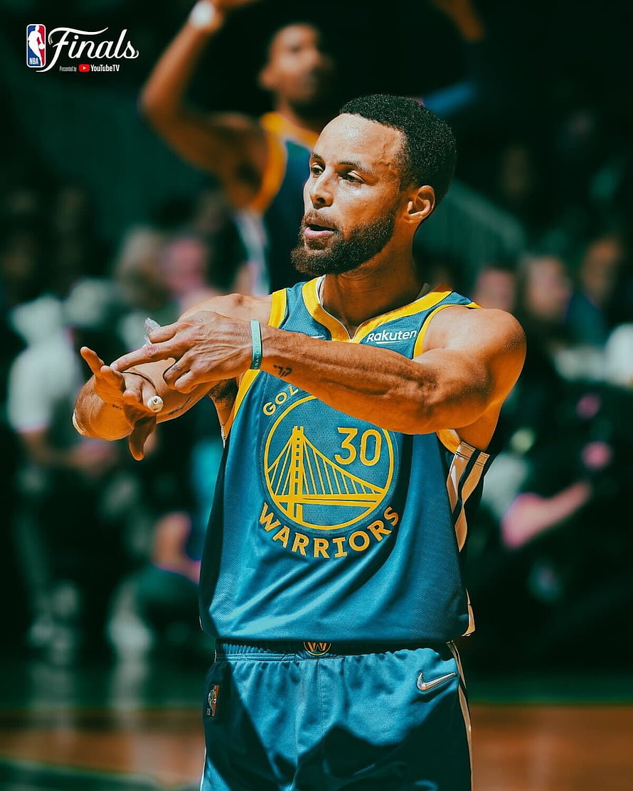 Stephen Curry in Golden State Warriors jersey during NBA Finals action HD phone wallpaper