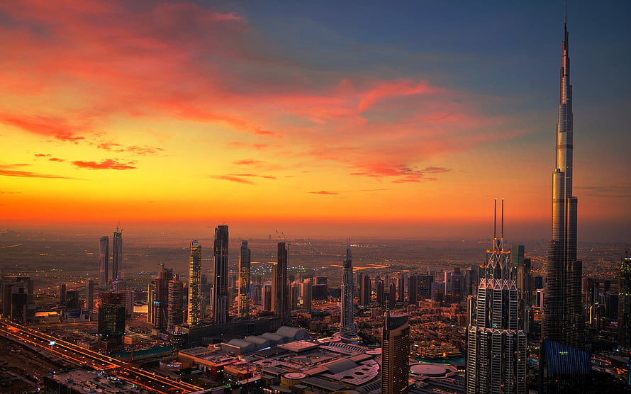Dubai Skyline at Sunset Featuring Burj Khalifa and Downtown Skyscrapers HD wallpaper