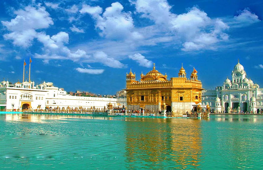 Golden Temple Amritsar Reflection in Sacred Pool Under Blue Sky HD wallpaper