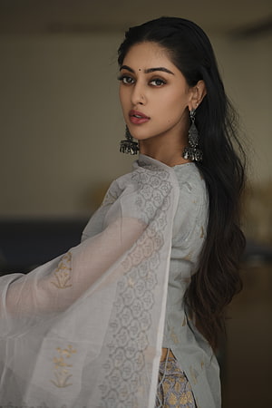 Anu Emmanuel in Elegant Embroidered Ethnic Wear with Traditional Silver Jhumka Earrings HD phone wallpaper