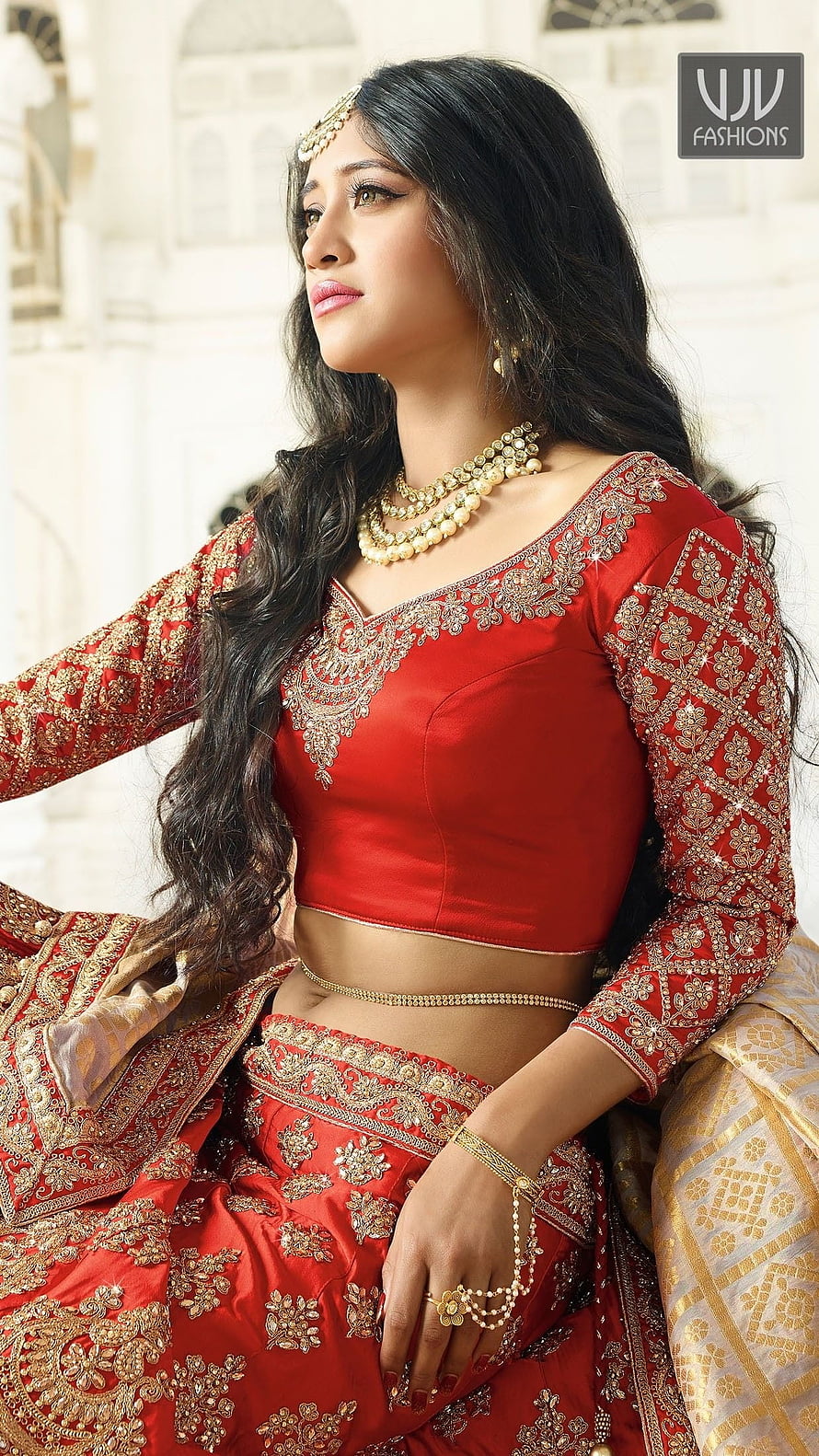 Shivangi Joshi in Red and Gold Embroidered Indian Bridal Lehenga with Pearl Jewelry HD phone wallpaper
