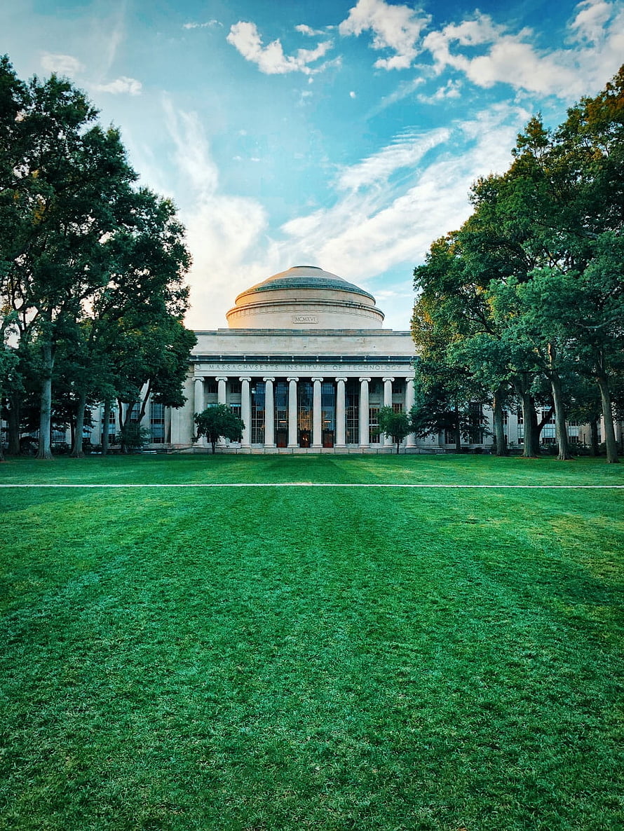 Massachusetts Institute of Technology Great Dome and Lawn on a Sunny Day HD phone wallpaper