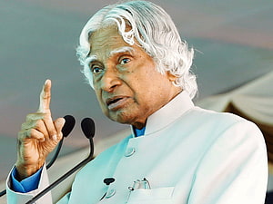 Dr APJ Abdul Kalam Speaking at a Public Event in a White Bandhgala HD wallpaper