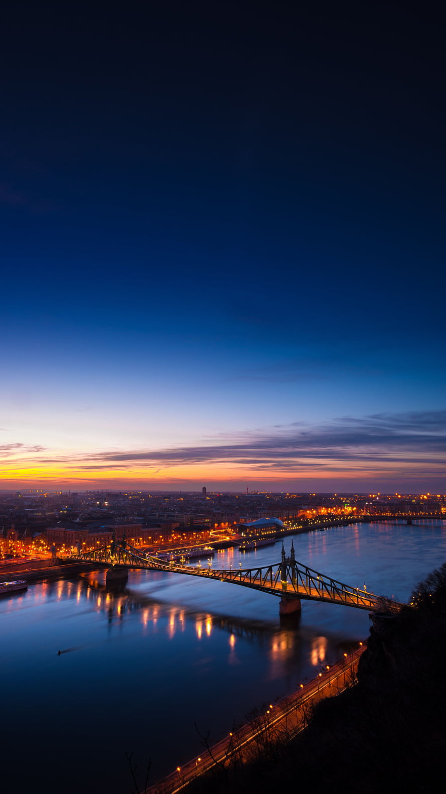 Budapest Chain Bridge at Dusk with Danube River and City Lights HD phone wallpaper