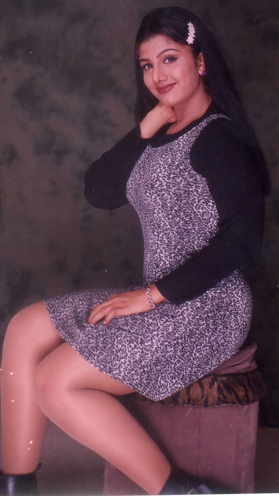 Rambha Tamil Actress in Leopard Print Dress and Black Top HD phone wallpaper