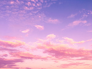 Pastel Pink Sky with Soft Clouds and Lavender Hues at Sunset HD wallpaper