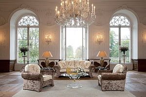 Elegant French Salon Interior With Crystal Chandelier And Ornate Furniture HD wallpaper
