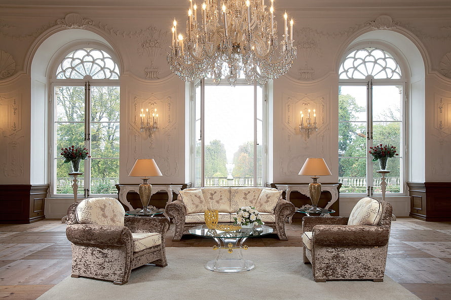 Elegant French Salon Interior With Crystal Chandelier And Ornate Furniture HD wallpaper