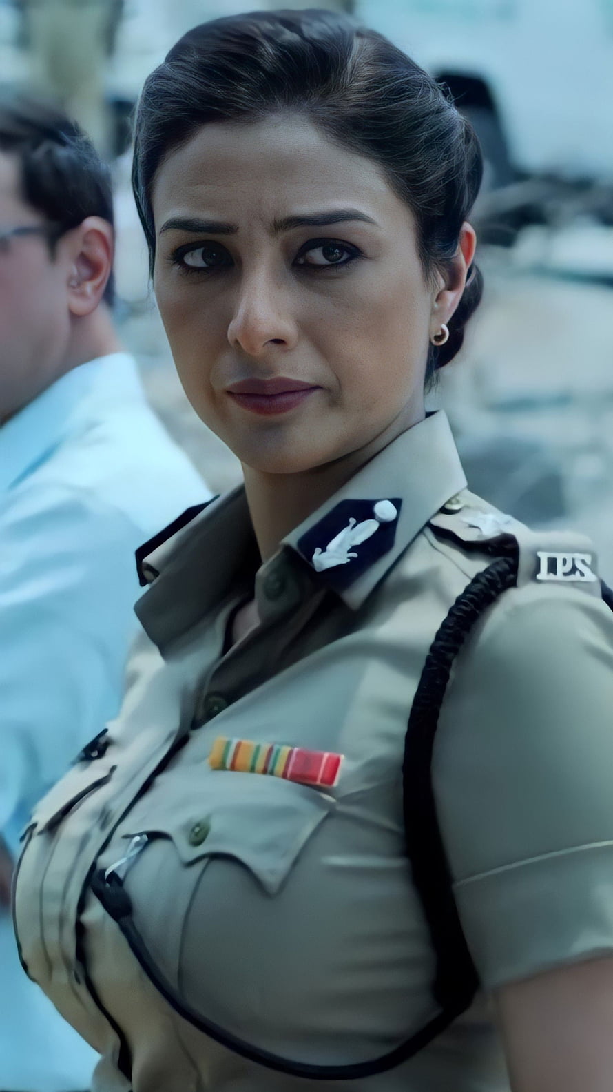 Tabu in IPS Police Uniform from the Bollywood Film Drishyam HD phone wallpaper