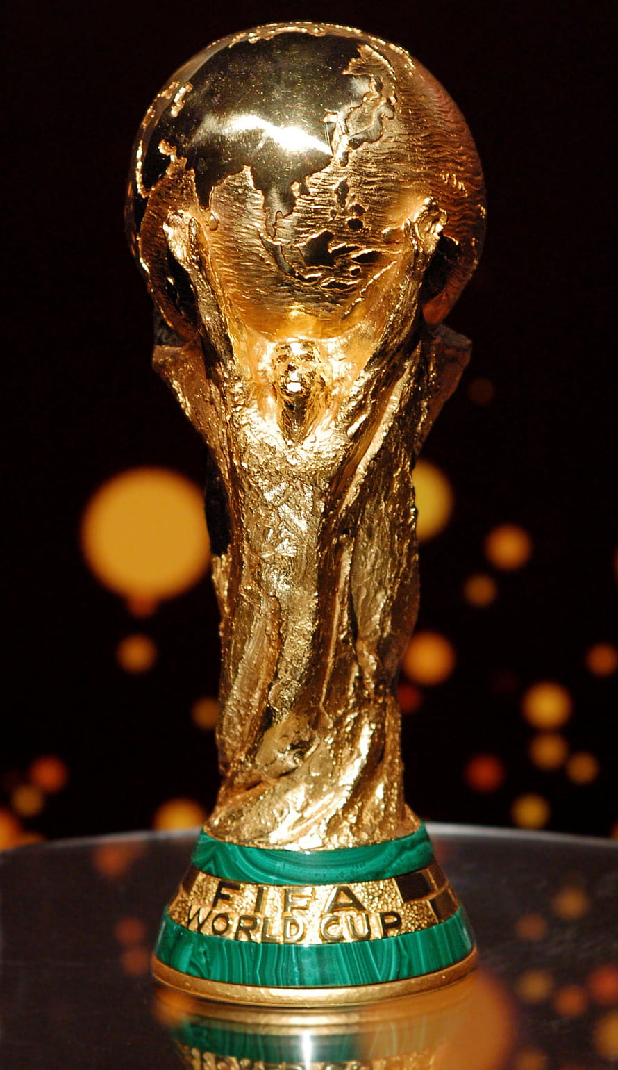 FIFA World Cup Trophy Golden Sculpture with Malachite Bands and Globe Design HD phone wallpaper