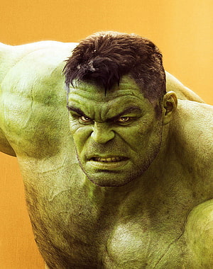 Hulk Close-Up Portrait From Avengers Infinity War With Intense Angry Expression HD phone wallpaper