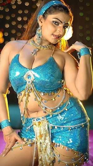 Babylona in a Sparkling Blue Sequined Belly Dance Costume with Gold Jewelry HD phone wallpaper