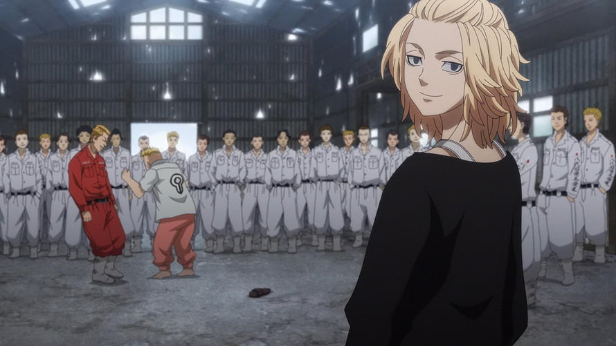 Mikey from Tokyo Revengers Standing in a Warehouse with a Group of Members HD wallpaper