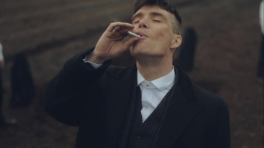 Cillian Murphy as Tommy Shelby Smoking a Cigarette in Peaky Blinders HD wallpaper