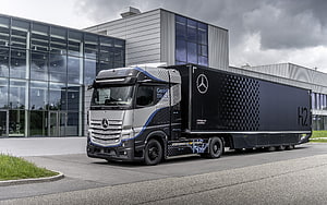 Mercedes-Benz GenH2 Hydrogen Fuel Cell Truck Exterior Front View HD wallpaper