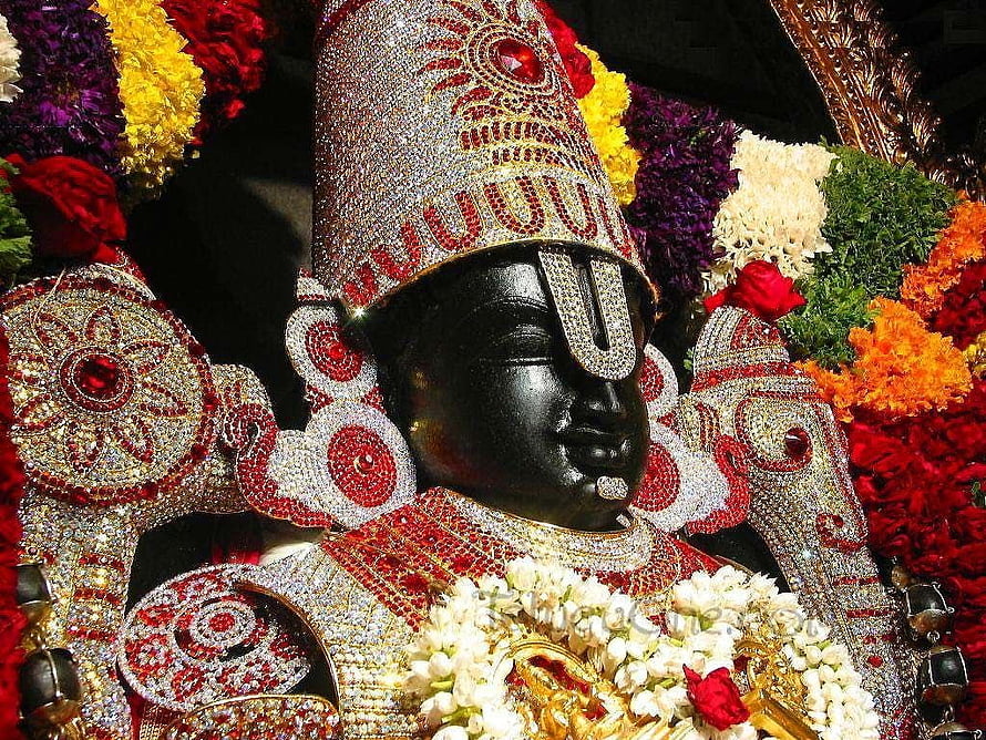 Lord Venkateswara Balaji Temple Idol Adorned With Jewels And Flower Garlands HD wallpaper