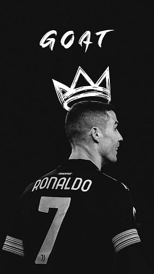 Cristiano Ronaldo Juventus Profile with Crown and GOAT Text Black and White HD phone wallpaper