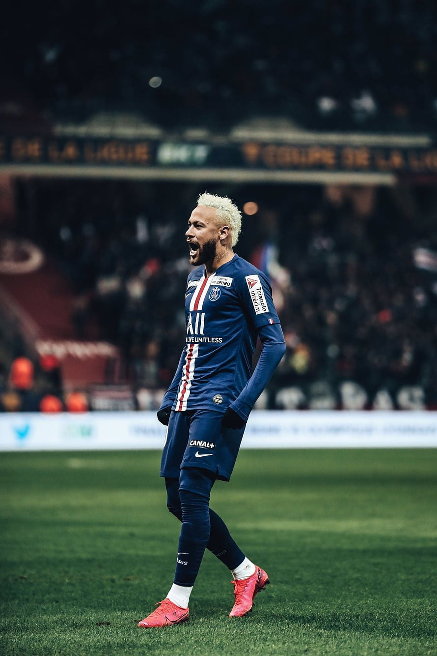 Neymar Jr in Paris Saint-Germain Home Kit Celebrating on the Pitch HD phone wallpaper