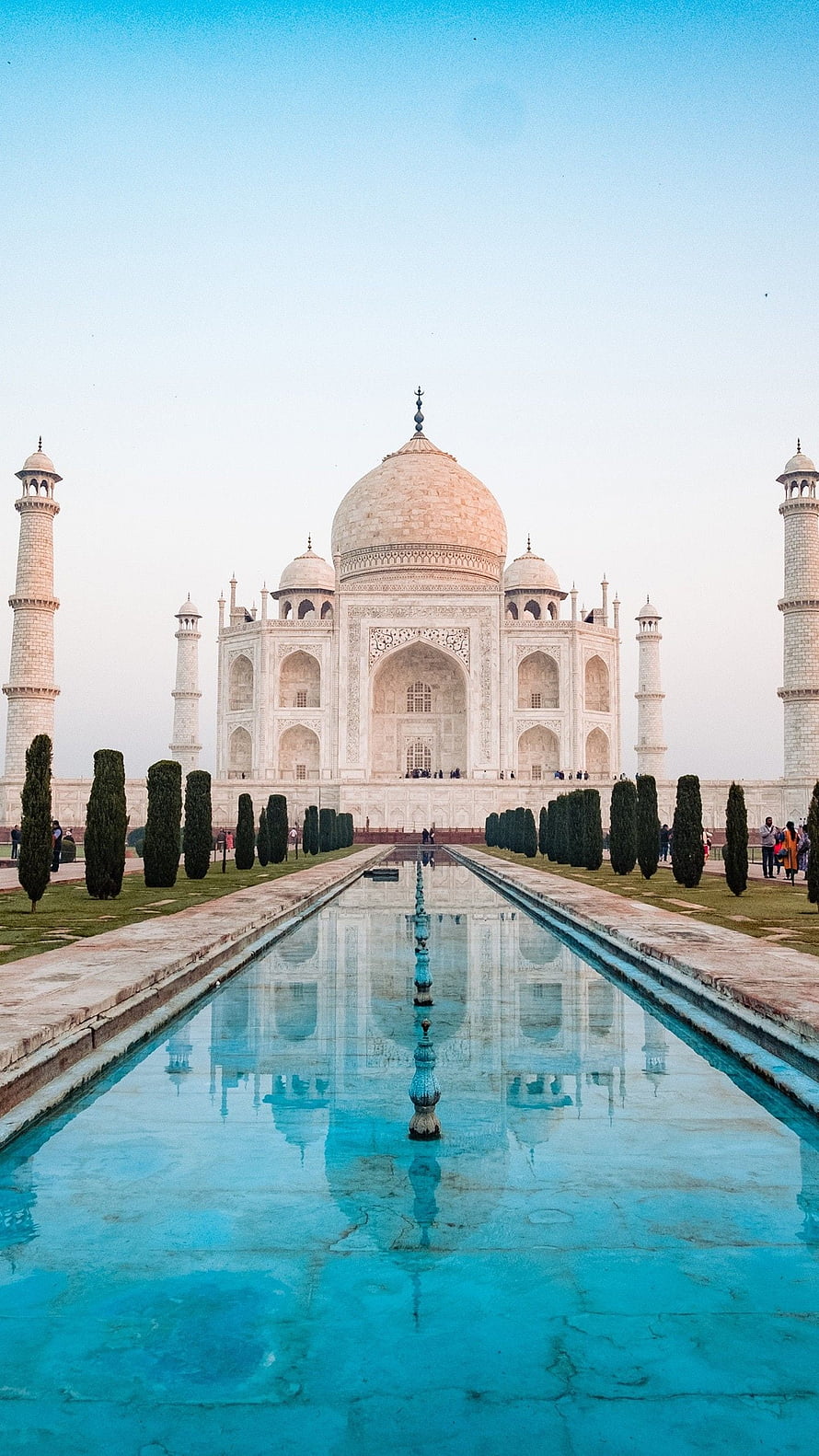 Taj Mahal Agra India with Reflecting Pool and Minarets at Dawn HD phone wallpaper