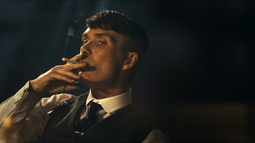 Cillian Murphy as Thomas Shelby Smoking in a Dark Scene from Peaky Blinders HD wallpaper