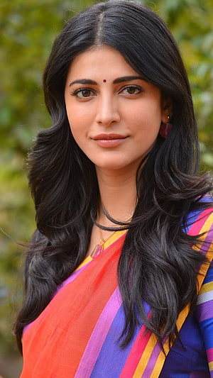 Shruti Hassan Portrait in Vibrant Multicolored Saree with Long Dark Hair HD phone wallpaper