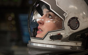Anne Hathaway in Interstellar Wearing a Futuristic Astronaut Helmet HD wallpaper