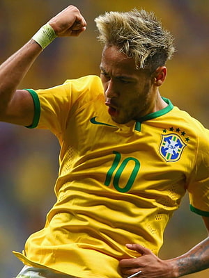 Neymar Jr Celebrating in Brazil National Team Yellow Jersey Number 10 HD phone wallpaper