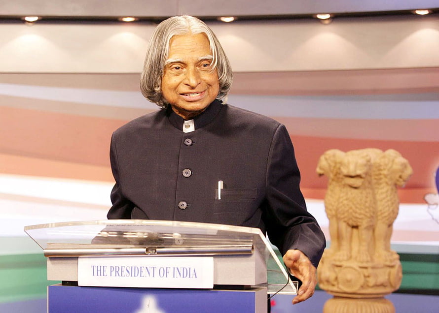 APJ Abdul Kalam at the Presidential Podium with National Emblem HD wallpaper