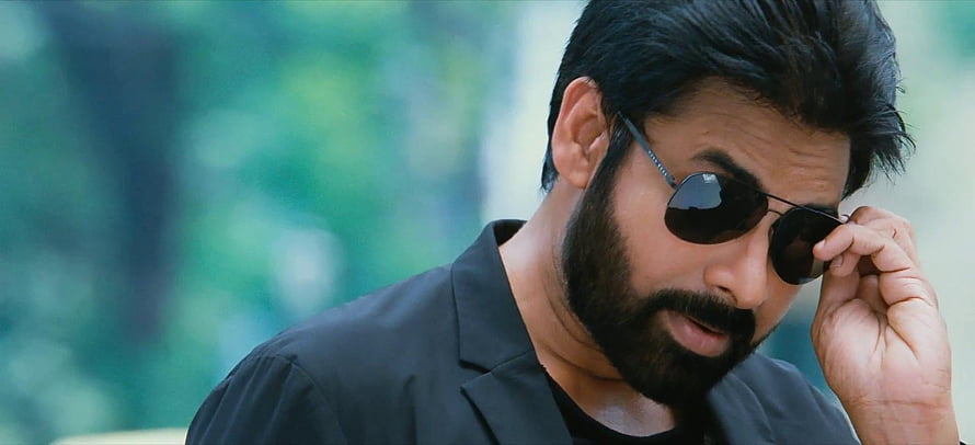 Ranveer Singh in Panjaa 2011 Film Still Wearing Sunglasses and Black Shirt HD wallpaper