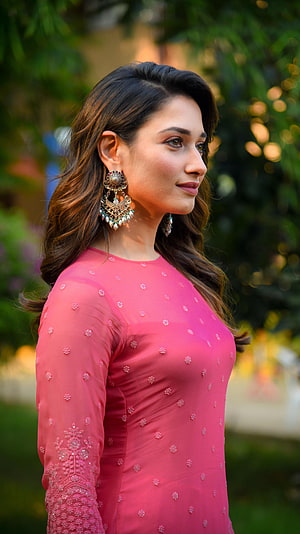 Tamanna Bhatia in a pink embroidered kurta with ornate jhumka earrings HD phone wallpaper