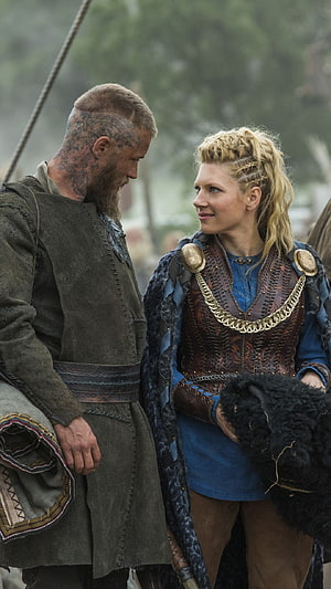 Vikings Series Still Featuring Ragnar Lothbrok and Lagertha in Period Costume HD phone wallpaper