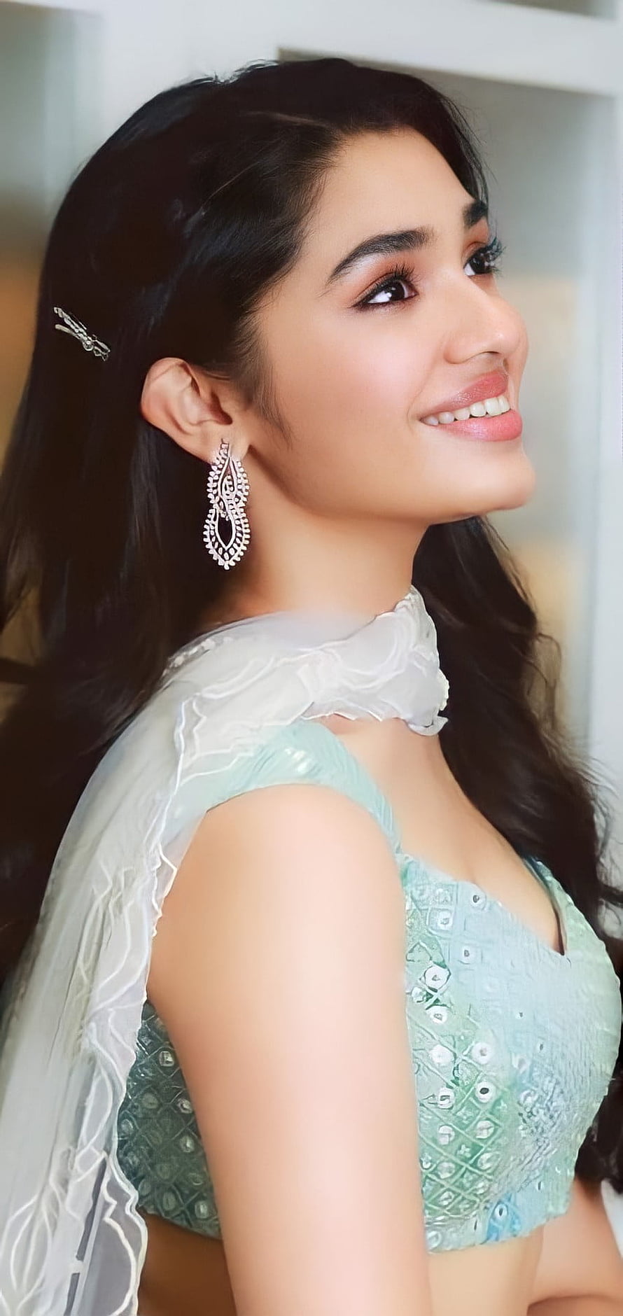 Krithi Shetty in Mint Green Embroidered Blouse with White Dupatta and Diamond Earrings HD phone wallpaper
