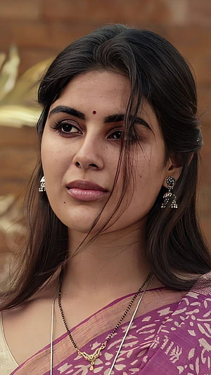 Samyukta Menon Portrait in Traditional Purple Saree with Gold Jewelry HD phone wallpaper