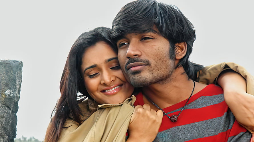Polladhavan 2007 Film Still Featuring Intimate Couple Embrace HD wallpaper