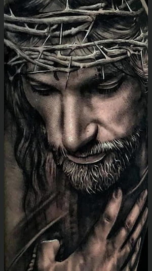 Realistic Charcoal Portrait of Jesus Christ Wearing a Crown of Thorns HD phone wallpaper