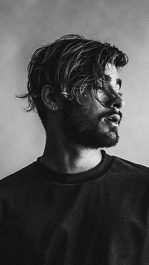 Zayn Malik Black and White Portrait with Wavy Hair and Beard HD phone wallpaper