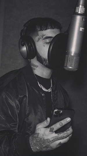 Anuel AA in Recording Studio with Headphones and Microphone HD phone wallpaper