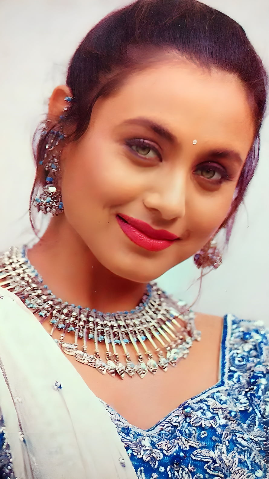 Rani Mukherjee in Traditional Indian Attire with Intricate Silver Jewelry and Blue Embroidered Outfit HD phone wallpaper